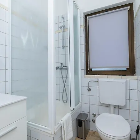 Appartement By The Sea Zavala, Hvar - 553