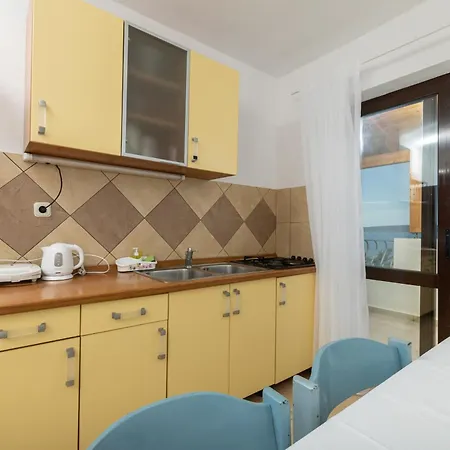 Appartement By The Sea Zavala, Hvar - 553 Jelsa (Hvar)
